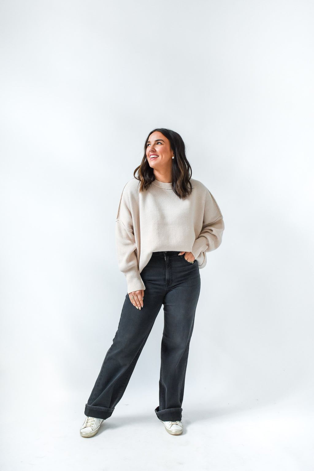 High Rise Dad Jean With Scallop Pocket
