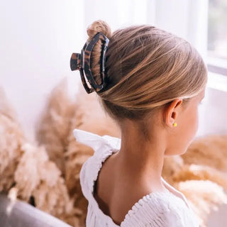 Open Hair Clip - Medium