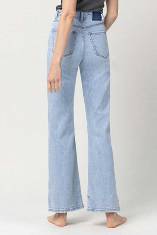 Leslie 90's Vintage Flare Jeans