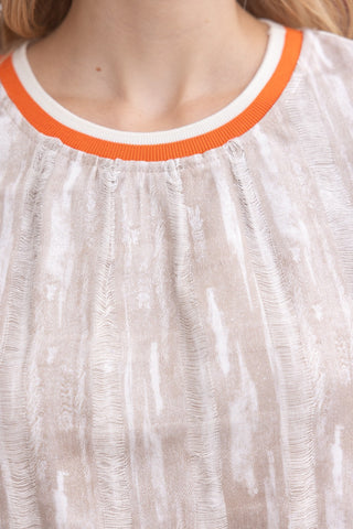 Neutral and Noticed Distressed Top