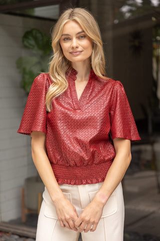 Merlot Mode Textured Top