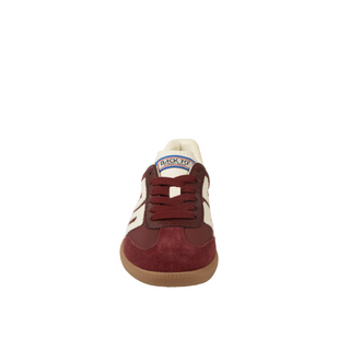 Back 70 Ghost Wine Milk Sneaker