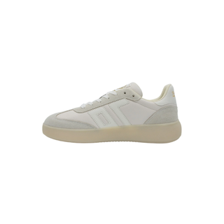 Back 70 Brooklyn L26 Sneakers in Milk