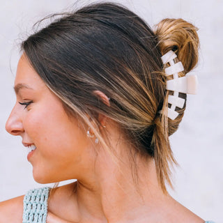 Classic Hair Clip - Medium