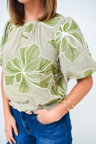 Olive The Details Floral Embroidered Top