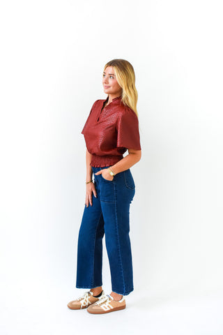 Merlot Mode Textured Top