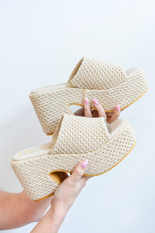 Como Platform Heel