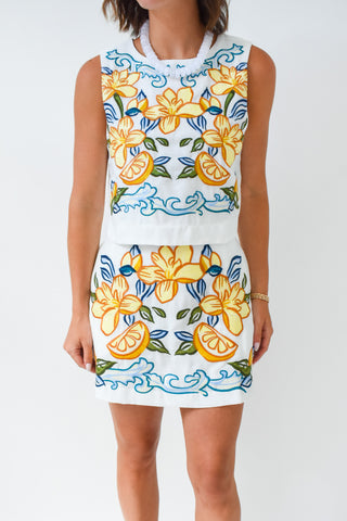 A Zest For Life Embroidered Set