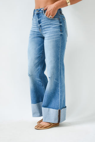 Hidden Happi High Rise Cuffed Jean