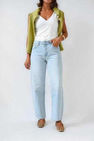 Just Black Relaxed Straight Barrel Jeans