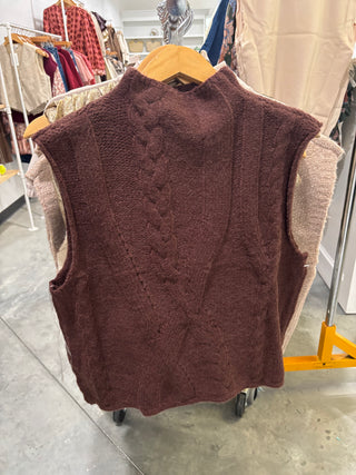 Mock Star Cable Knit Sweater Vest