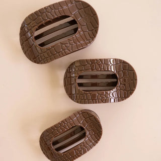Flat Round Hair Clip - Medium