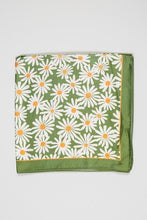 Load image into Gallery viewer, Daisy Love Floral Scarf
