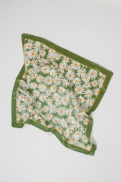 Daisy Love Floral Scarf