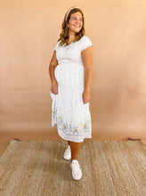 Load image into Gallery viewer, Wildflower Midi Dress
