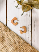Load image into Gallery viewer, Binky &amp; Lulu Solid Square Mini Hoop
