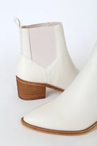 Filip Leather Ankle Bootie