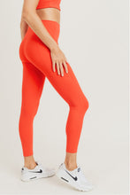 Load image into Gallery viewer, Laser-Cut and Bonded Essential Foldover Highwaist Leggings
