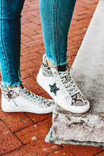 Load image into Gallery viewer, Vintage Havana Lester 3 High Top Sneakers
