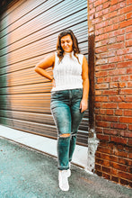Load image into Gallery viewer, You&#39;re The Vest Sleeveless Sweater
