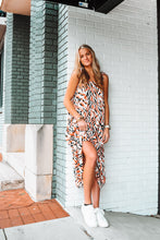Load image into Gallery viewer, Great Expectations Printed Midi Dress
