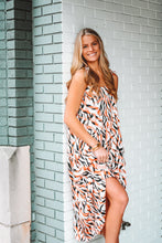 Load image into Gallery viewer, Great Expectations Printed Midi Dress
