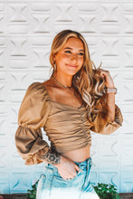 Load image into Gallery viewer, Ruffle My Feathers Ruched Top
