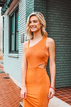 Load image into Gallery viewer, Blissful Beauty Maxi Dress
