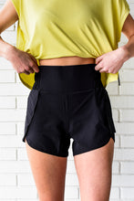 Load image into Gallery viewer, Highwaist Athleisure Split Shorts
