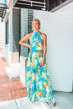 Load image into Gallery viewer, My Heart Skips A Pleat Maxi Dress
