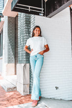 Load image into Gallery viewer, Smooth And Easy Short Sleeve Sweater
