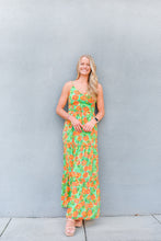Load image into Gallery viewer, The Pineapple Of My Eye Maxi Dress
