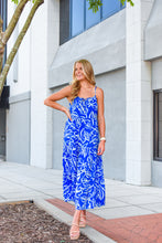 Load image into Gallery viewer, Give Us A Blue Floral Midi Dress
