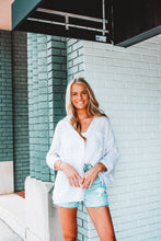 Load image into Gallery viewer, Stripe Down Collared Top
