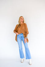 Load image into Gallery viewer, Everyday Essentials Blouse
