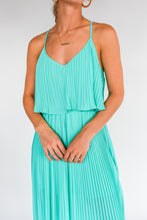Load image into Gallery viewer, Happy Pleat Maxi Dress
