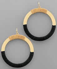 Load image into Gallery viewer, Raffia And Chain Wrapped Wood Earrings
