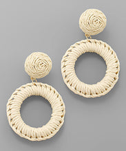 Load image into Gallery viewer, Lattan Circle Earrings

