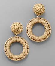 Load image into Gallery viewer, Lattan Circle Earrings
