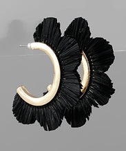 Load image into Gallery viewer, Raffia Flower Cut Hoops
