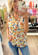 Load image into Gallery viewer, It&#39;ll Grow On You Floral Top
