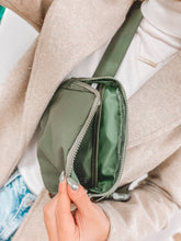 Load image into Gallery viewer, Solid Puffer Sling Bag
