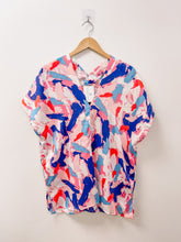 Load image into Gallery viewer, Aim For The Sky Abstract Tunic Top
