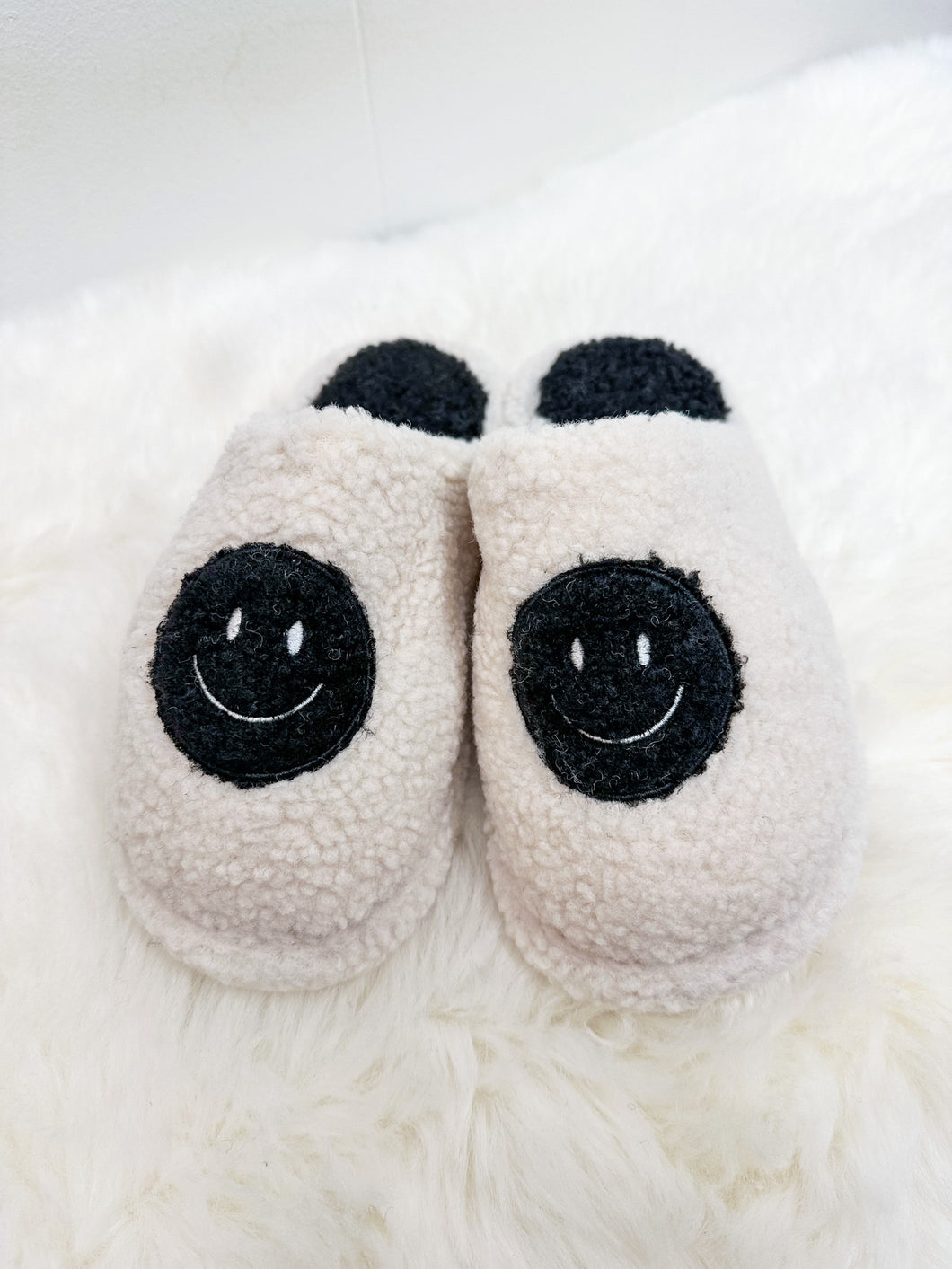 A Great Pair Smiley Face Slippers