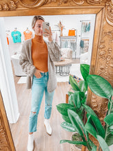 Load image into Gallery viewer, The Rust Have Sleeveless Sweater
