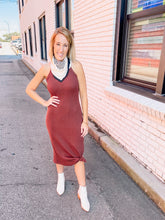 Load image into Gallery viewer, Simply Superb Ribbed Midi Dress
