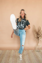Load image into Gallery viewer, Fender Legend Tour Tee
