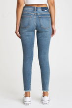 Load image into Gallery viewer, Daze Moneymaker High Rise Denim
