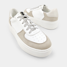 Load image into Gallery viewer, Shirley Platform Sneakers
