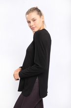 Load image into Gallery viewer, Tencel Longline Pullover with Curved Hem
